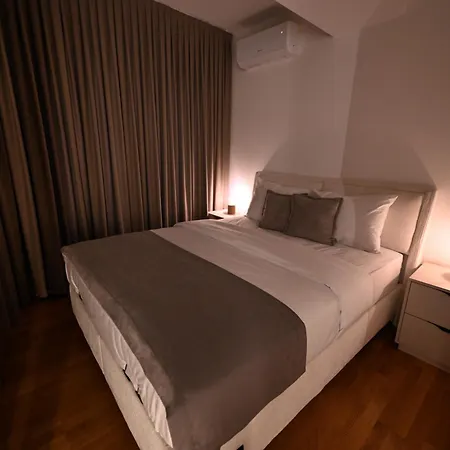 Creamy Dreams By Dazzie Apartment Skopje Exterior photo